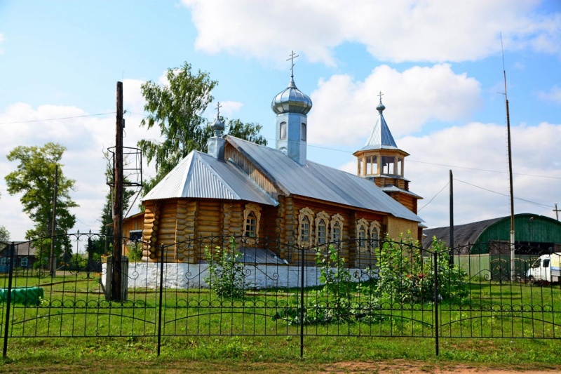Файл:Зосимо-Савватиевская церковь в Большом Китяке2.jpg
